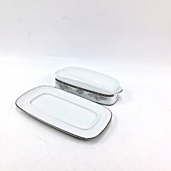 Noritake Contemporary Covered Butter DIsh-Windham Pattern 3194 -Fine China - Picture 4 of 8